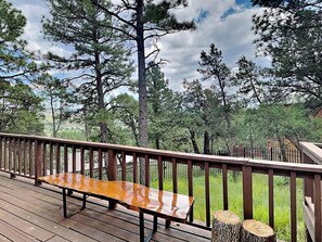 Wooded & Mountain Views