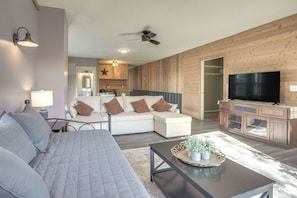 Living Room | Full Sleeper Sofa | Twin Daybed w/ Twin Trundle | Smart TV