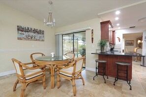 Breakfast Nook