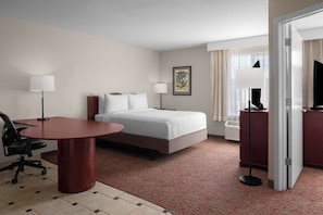 Unit with 1 queen bed