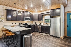Gatlinburg Cabin with Indoor Pool Sleeps 10 with Hot Tub
