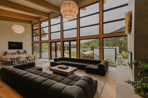 The Great Room: Fireside Lounge
