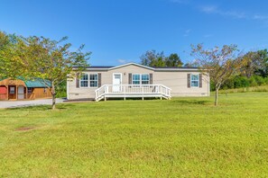 Exterior | Driveway (6 Vehicles) | Trailer & Recreation Vehicle Parking
