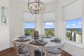 Enjoy breakfast and lunch with ocean views!