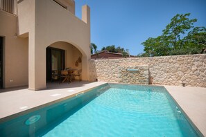 Pool area