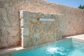 Share the pool experience