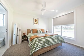 Bedroom 1 - Queen, ensuite, WIR + ceiling fan
