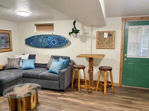 Living room and entry door.