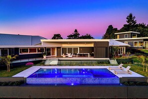 Byron Retreat