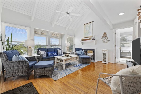 Welcome to Coastal Living!