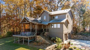 Blue Ridge Mountaintop Oasis on Brisco