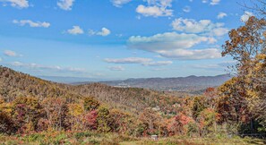 Your view from Blue Ridge Mountaintop Oasis on Brisco!