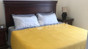 Cama