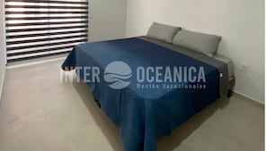 Bed,Bedroom