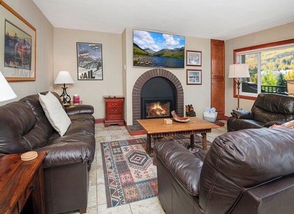 Living Room w/ Fireplace