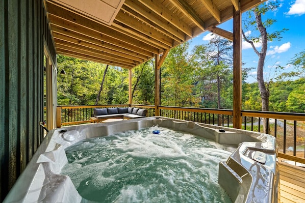Bain à remous extérieur