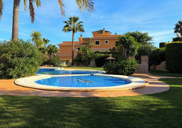 Pool (1)