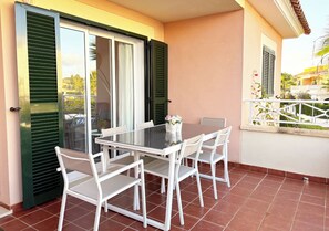 Balcony (2)