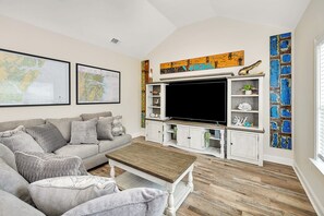 Comfy Couch to seat the whole family 