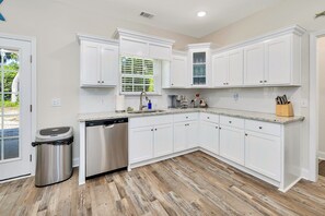 Full Chefs Kitchen