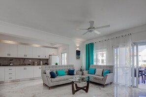 Ocean View Beautiful Apartment STM D201 (513)