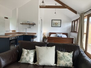Living Room / Lounge