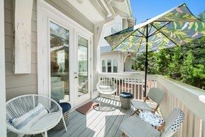 Beautiful Adventures | Outdoor Sitting Area