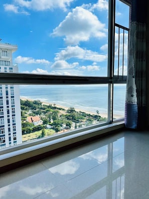 Beach/ocean view