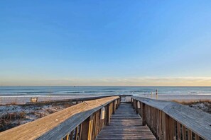With a community boardwalk, the beach is just steps away from your home. 