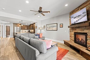 Parks Edge 13608