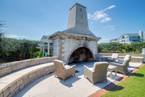Outdoor Community Fireplace