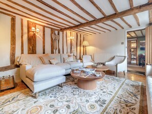 Living area | All Saints Cottage, Saffron Walden