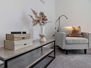 Living area | 1 - The Old Maltings, Barton-upon-Humber