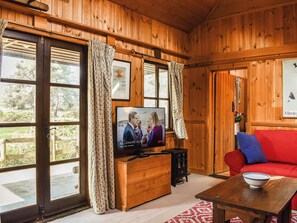 Living area | The Cottage at Dockens Water, Linwood, near Ringwood