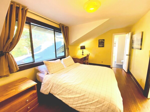 queen size bed