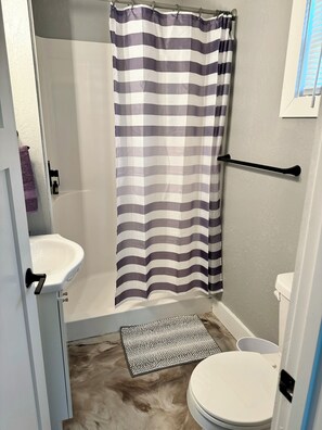 Downstairs Bath(first floor)