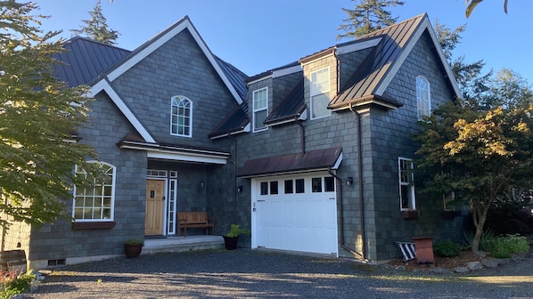 Main House and Entryway