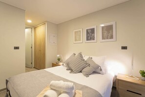 Dormitorio en suite con cama king size 