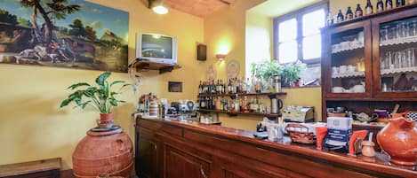 Bar (in der Unterkunft)