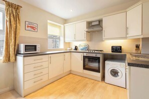 No.12, Alnwick - Host & Stay