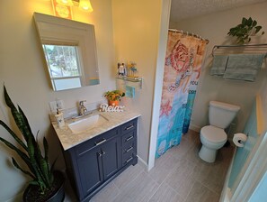Bathroom (1)