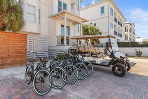 Complimentary Bikes