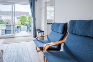 Bayview 61 - 2 Bedroom Chalet - Bayview Oxwich (5526)