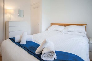 Bayview 61 - 2 Bedroom Chalet - Bayview Oxwich (5520)