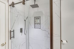 En-Suite Rainfall Shower