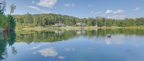 Alabaster Vacation Rental | 5BR | 3.5BA | Stairs Required | 6,500 Sq Ft