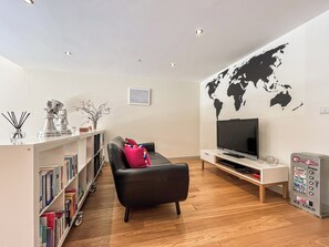 Sitting room | Springfields, Dulcote, Wells