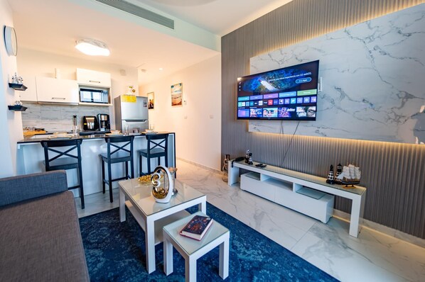 Couples Condo @ Cana Rock Star (685)
