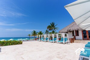 Acogedor Vista Piscina  y Golf en Cana Rock Star (203)