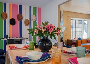 Beautiful decor for the dining area
